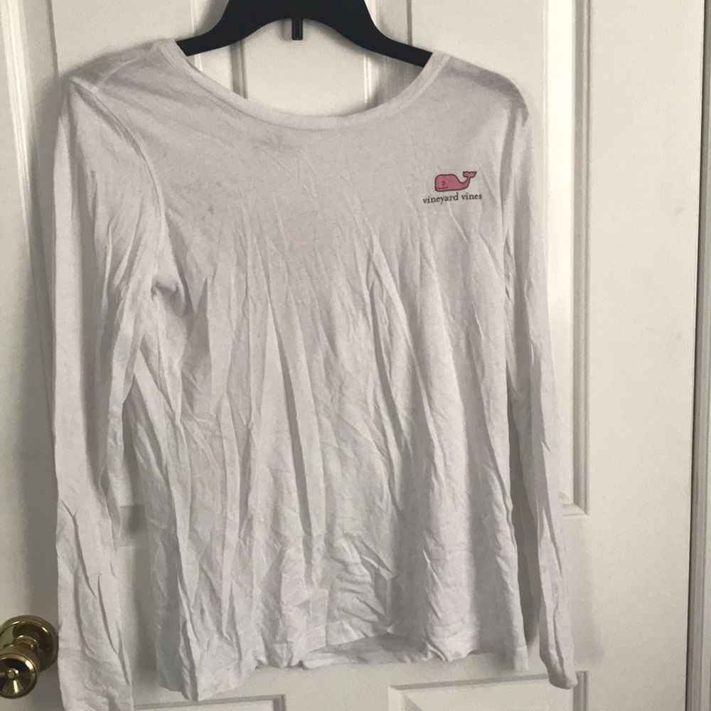 Vineyard Vines long sleeve shirt!!